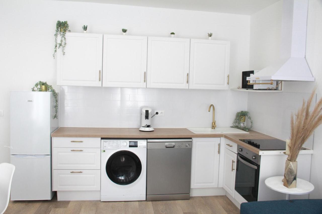 La Bulle Grassoise - Appartement Spacieux Avec Balneo Et Parking Grasse Bagian luar foto